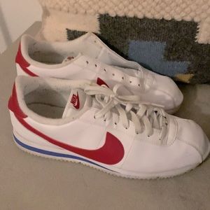 MENS WHT NIKE CORTEZ 72